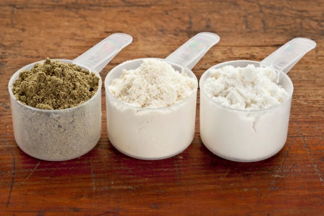 乳清蛋白、大豆蛋白、膠原蛋白...這6種蛋白究竟有啥不同？